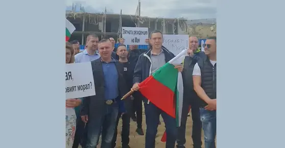 Кметове на ГЕРБ решиха да протестират срещу "подпорната стена" на Алепу с 1 г. закъснение