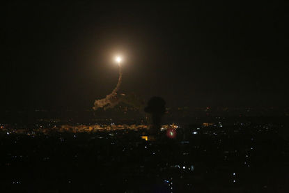 Най-малко 49 жертви след ракетните удари между Тел Авив и "Хамас": Израел е в "гражданска война"