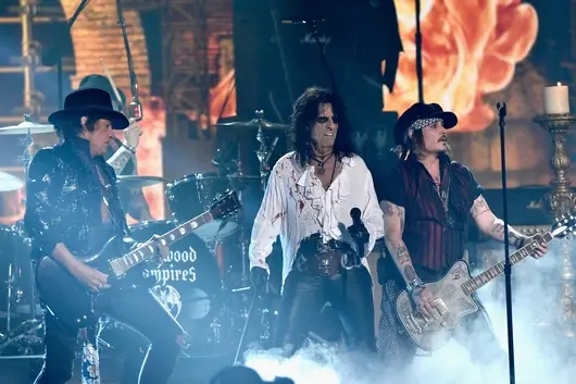 Hollywood Vampires: Джони Деп, Алис Купър и Джо Пери идват в България