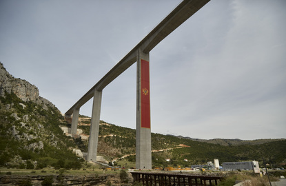 "Спасяването на редник Райън", ЕС и китайският дълг на Черна гора 