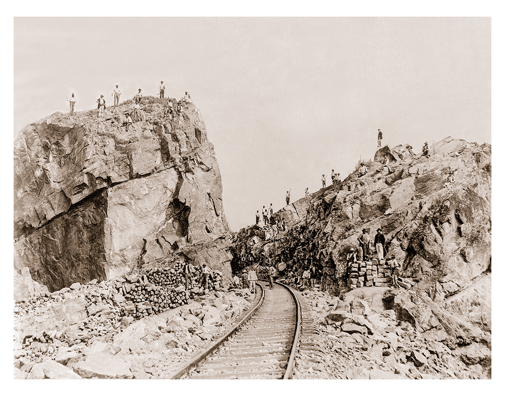 <p>Искърското дефиле при Курило. Строеж на железопътна линия, 1900-1910 г. </p>