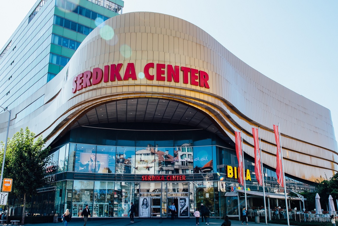 Paradise Center и Serdika Center правят ваксинационни пунктове за през уикенда