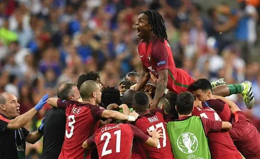 Залезът на голямата звезда на Евро 2016: Ренато Санчес и синдромът на ранния успех