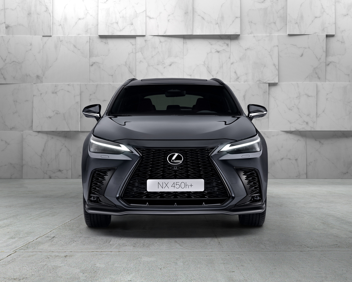<p>В цялостния процес на разработка в Lexus се придържат към новото си послание „Усети повече във всеки момент“.</p>
<p>Концепцията му е „Жизнерадостен и технологичен” – комбинация от динамика и използването на технологични решения.</p>