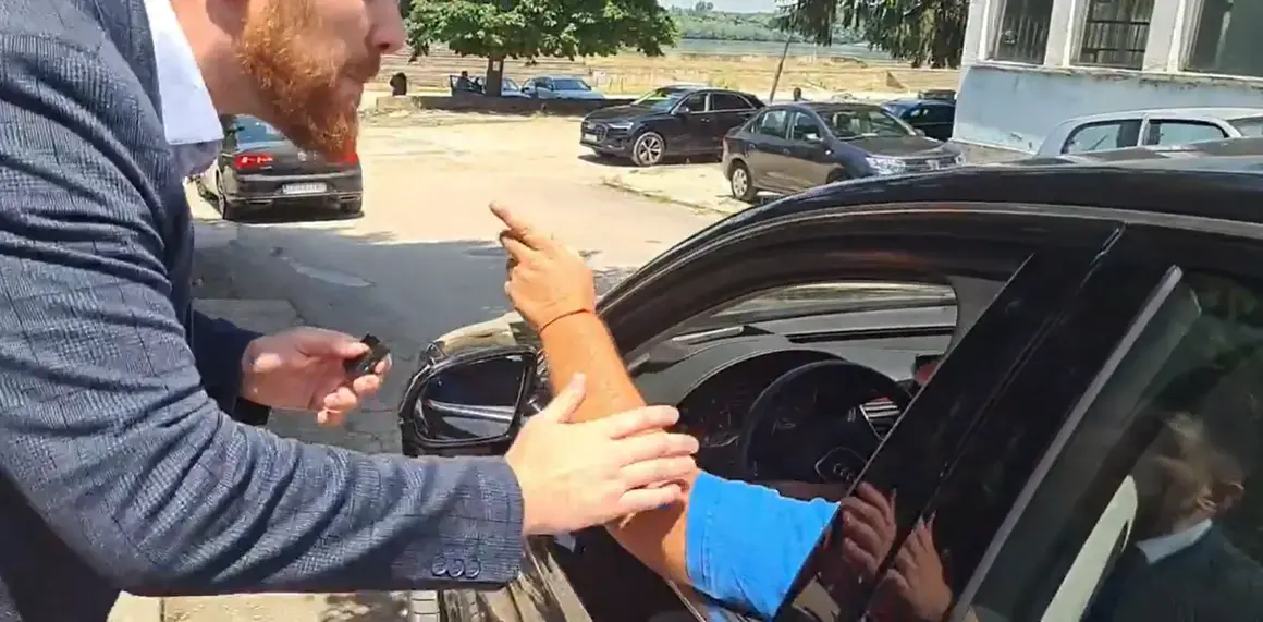 "Tи все отстъпваш, настъпи един път и ги смачкай..."