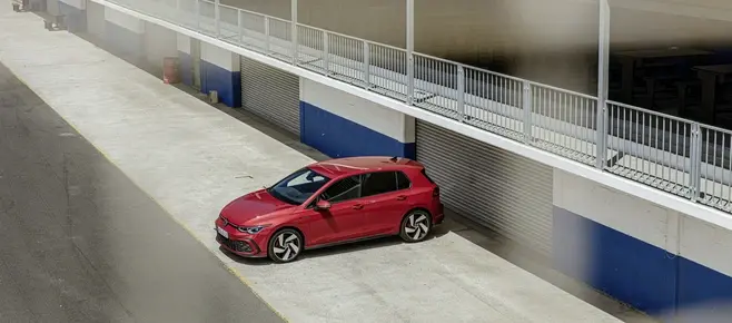 Новият GOLF GTI - една икона на 44 в дигиталния свят