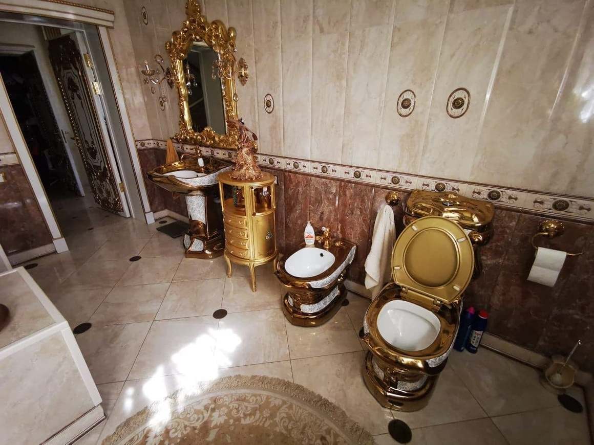 Арестуваха полицай от руския КАТ, построил "златно" имение от подкупи