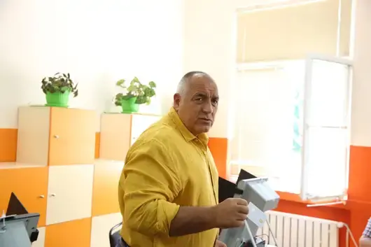 Борисов съчувства на "тричания" кандидат-премиер Пламен Николов