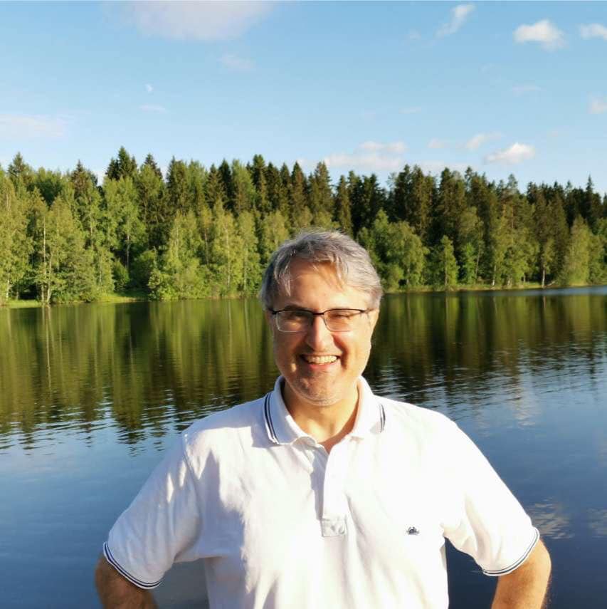 Евгений Кънев 