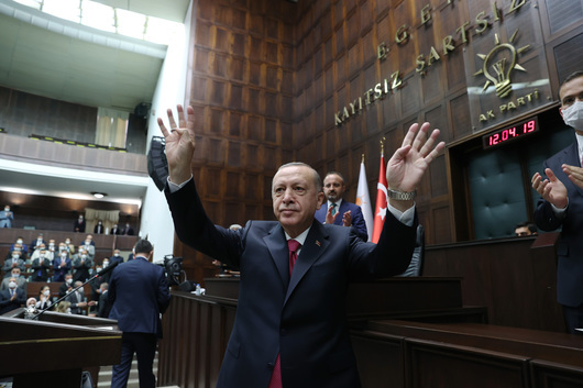 Президентът на Турция Реджеп Тайип Ердоган е решен да сложи