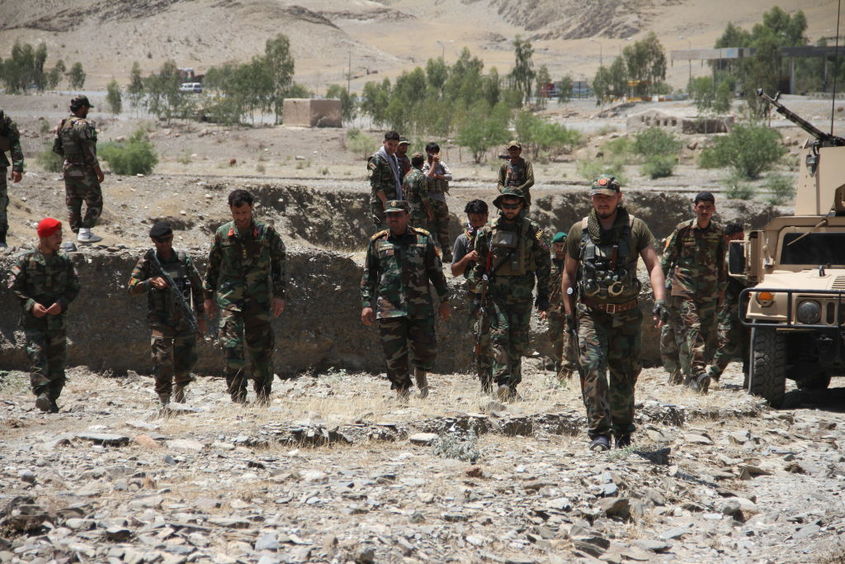 Сутрешни новини: Талибаните превзеха втория най-голям град в Афганистан; 882 нови случая на Covid в България
