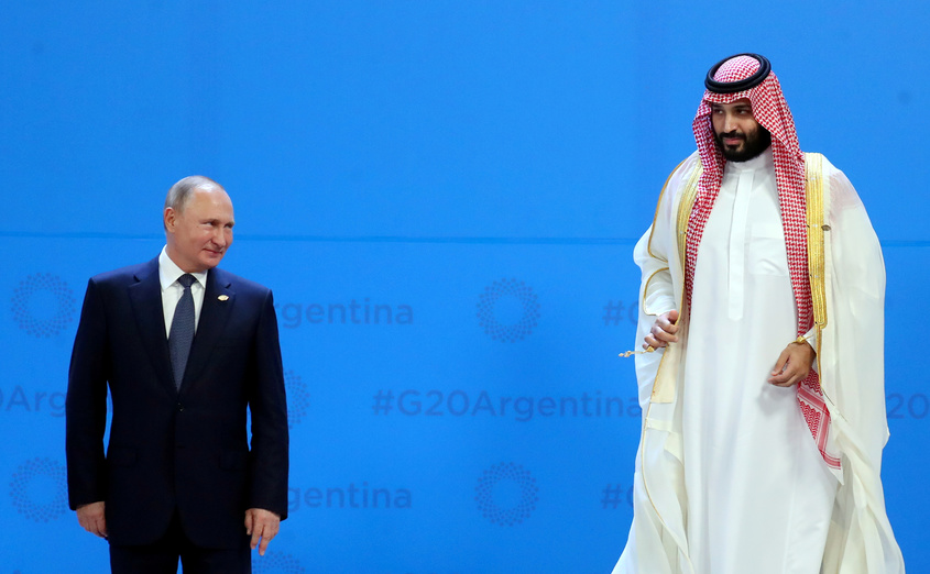 "Ще се прострелят в крака, за да ударят САЩ": Петролната война на Саудитска Арабия и Русия