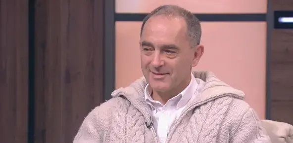 Задържаха за кратко банкера Мартин Заимов заради драскане по Паметника на съветската армия