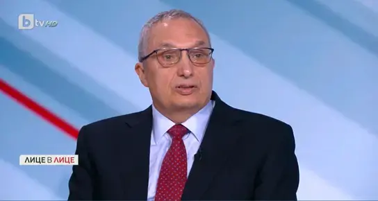 Иван Костов подкрепи Лозан Панов и предупреди Кирил Петков да не "диктува кабинет" 