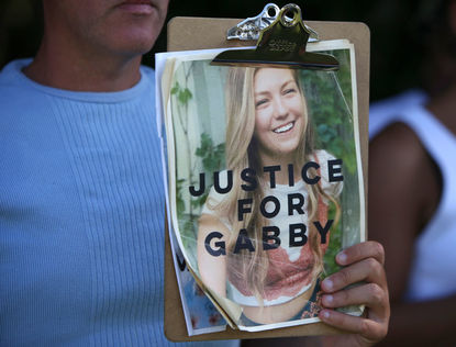 Годеникът на убитата американска влогърка Габи Петито също е открит мъртъв