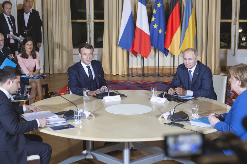 Първа среща между Путин и Зеленски в Елисейския дворец