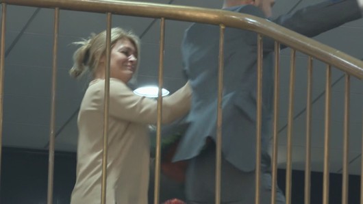 Десислава Радева се появи на хоро в президентския щаб (Видео)