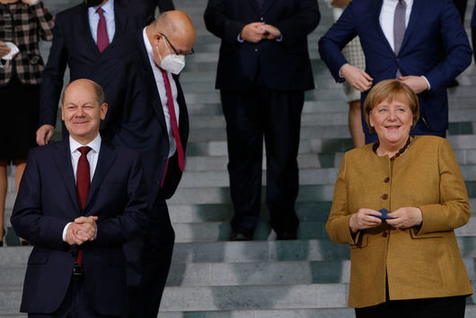 8 седмици след изборите: Германия има коалиционно споразумение 