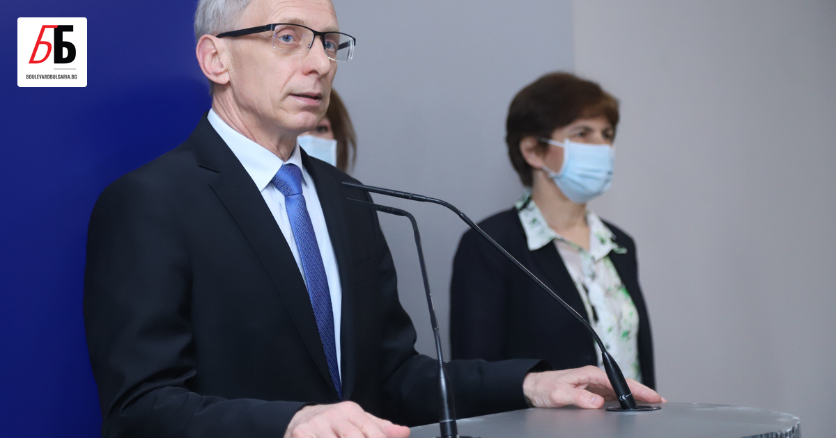 Министърът на образованието и науката акад. Николай Денков обяви включването