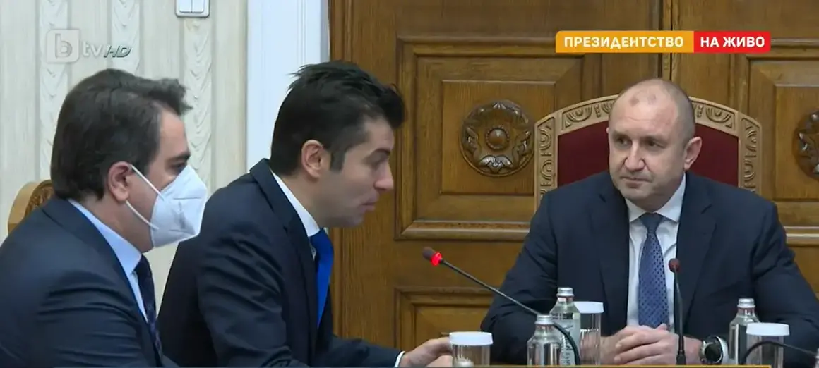 Консултациите при президента: ПП са готови с коалиционното споразумение, чакат отговори до утре