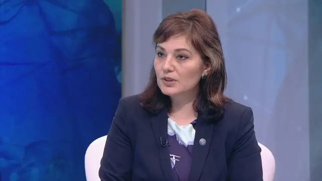 Асена Сербезова спря временно сливането на болница "Лозенец" с педиатрията
