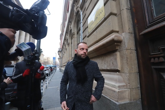 Прокуратурата нахлу в БДЖ след сигнал на бившия служебен министър Христо Алексиев