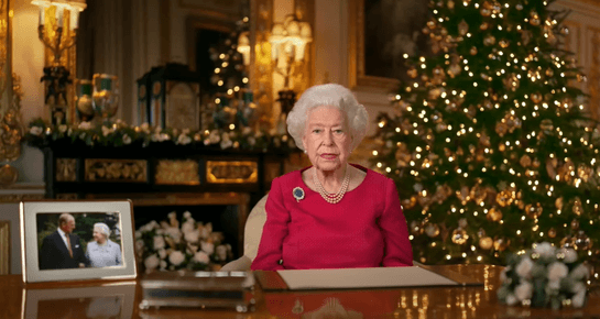 Кралица Елизабет II посвети коледната си реч на покойния принц Филип