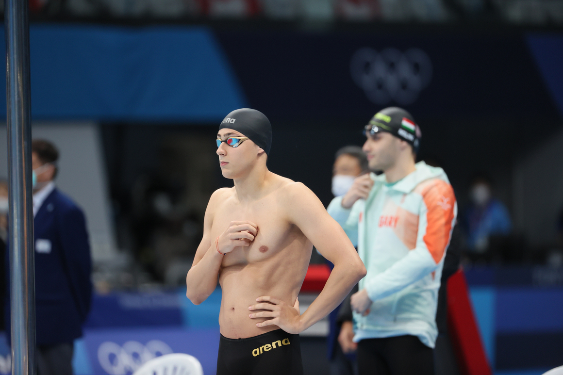 <p><strong>"Торпедото" Йосиф Миладинов</strong></p>

<p>Още един млад талант от България се показа пред света. 18-годишният плувец Йосиф Миладинов се класира на финала на 100 м бътерфлай в Токио, където завърши осми.</p>

<p>Не това обаче е единственото му постижение през годината. В началото на юли плувецът от Пловдив стана европейски шампион за юноши на 50 и 100 метра бътерфлай на шампионата в Рим.</p>

<p> </p>
