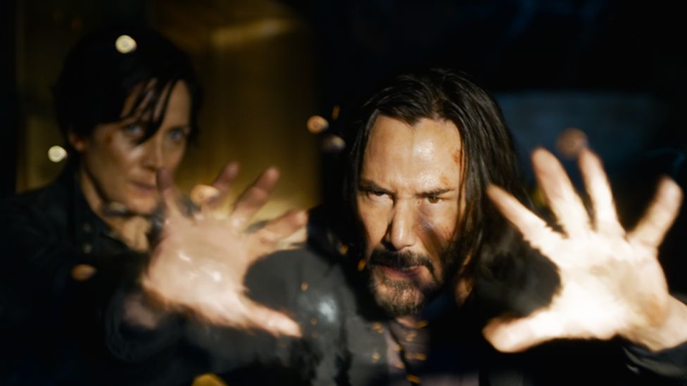 "Матрицата 4": Само Нео и Тринити могат да спасят филма от бездната на скуката  - Киану Рийвс 