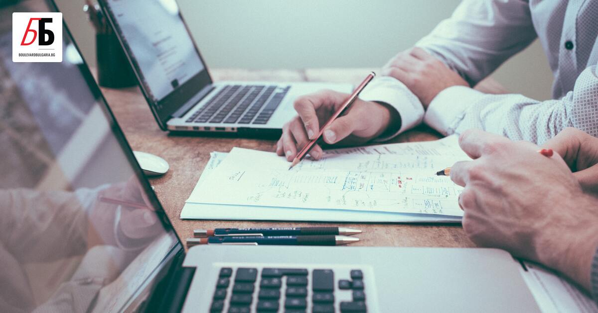 2 май (вторник) е крайният срок за подаване на данъчна