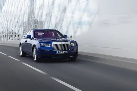 Кой каза "криза"? Rolls-Royce постигна 117-годишен рекорд с най-много продадени коли