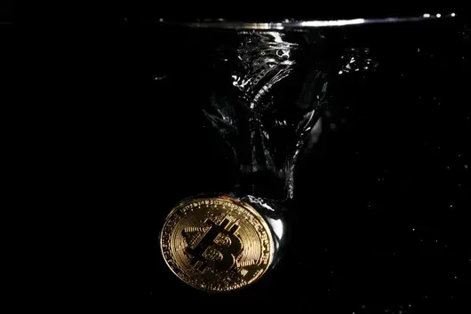 Ивайло Мирчев пита Рашков къде са иззетите от МВР над 200 хил. биткойна през 2017 г.
