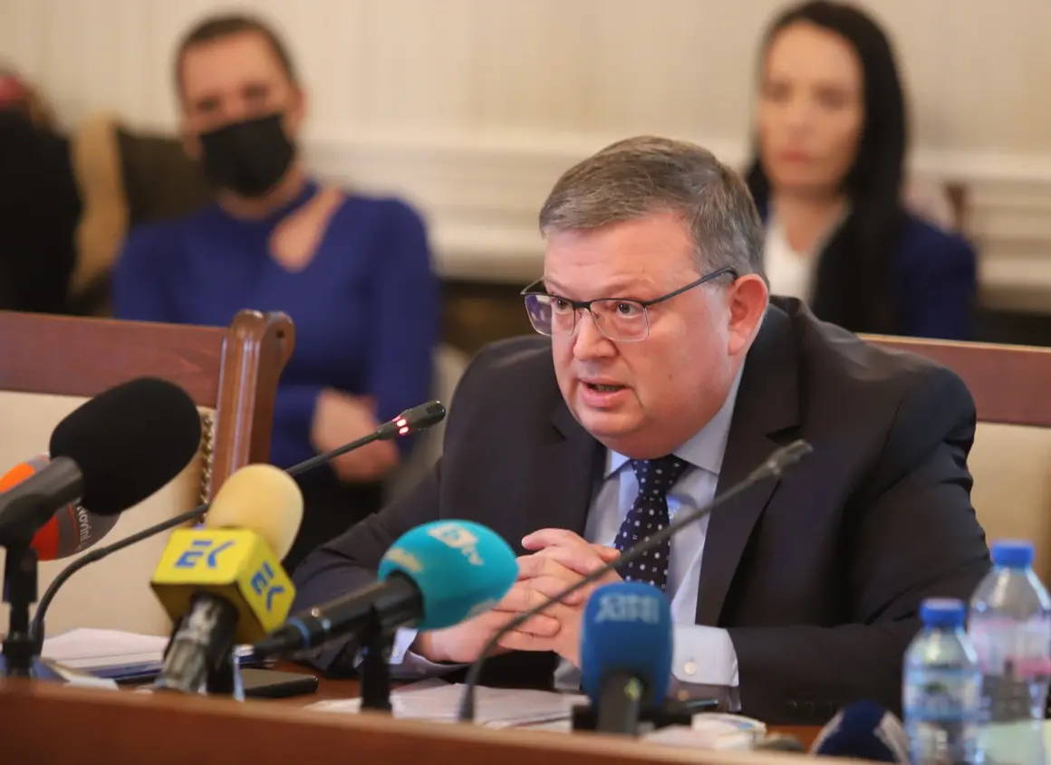 Цацаров покани Надежда Йорданова в КПКОНПИ, не предоставила копия на сигналите срещу Гешев