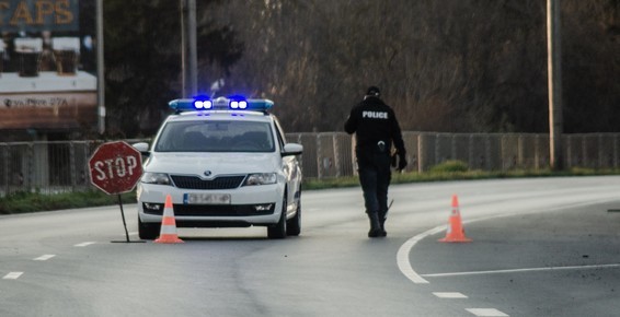 Полицията е открила тялото на мъртва жена близо до Радомир