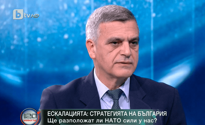 Стефан Янев: Притеснява ме, че българските войски се омаловажават и се чуват призиви "да идва НАТО"
