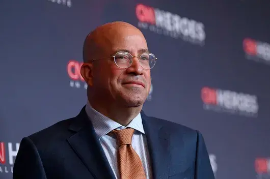Президентът на CNN подаде оставка заради връзка с шефката на маркетинга