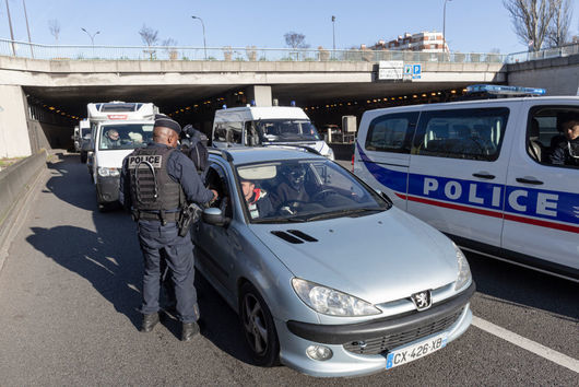 14 души от "конвоя на свободата" са задържани в Париж