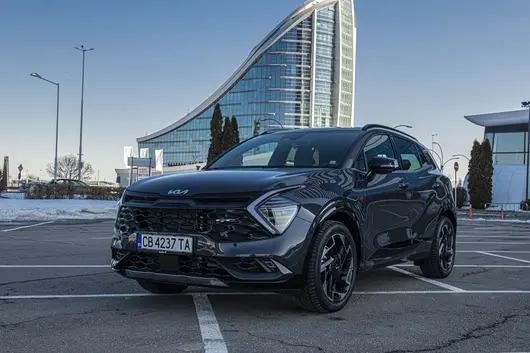 Има мъжки коли, има женски коли. Има и Kia Sportage