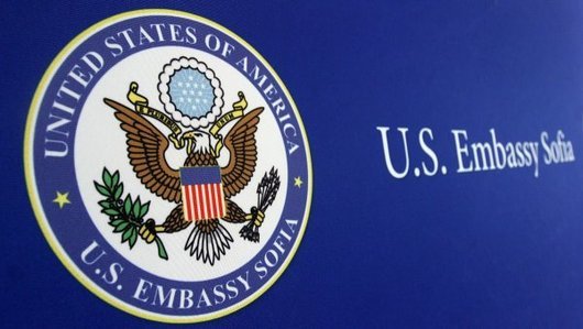 В посолството на САЩ в София е била намерена свастика