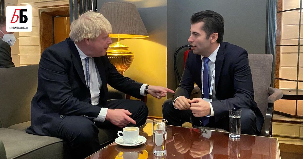 Премиерът Кирил Петков се е срещнал с няколко правителствени и