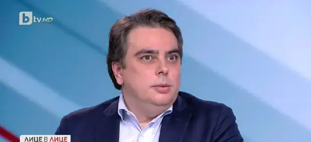 Асен Василев: Акцизът върху тока, метана и пропан-бутана ще отпадне