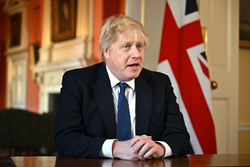 Борис Джонсън ще пише "несравними" мемоари за времето си като британски премиер