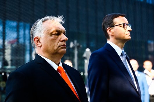 Виктор Орбан ще подкрепи изключване на Русия от SWIFT