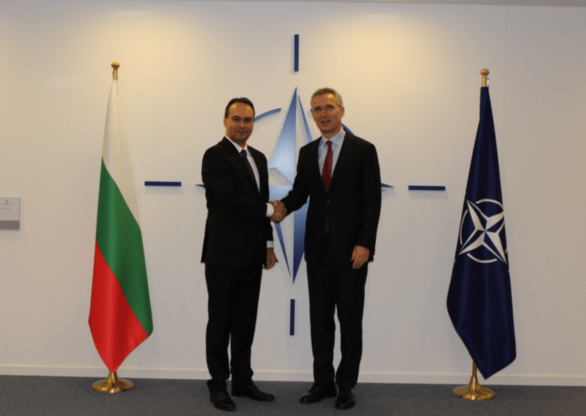 Военните министри от НАТО се срещат извънредно заради подсилването на източния фланг