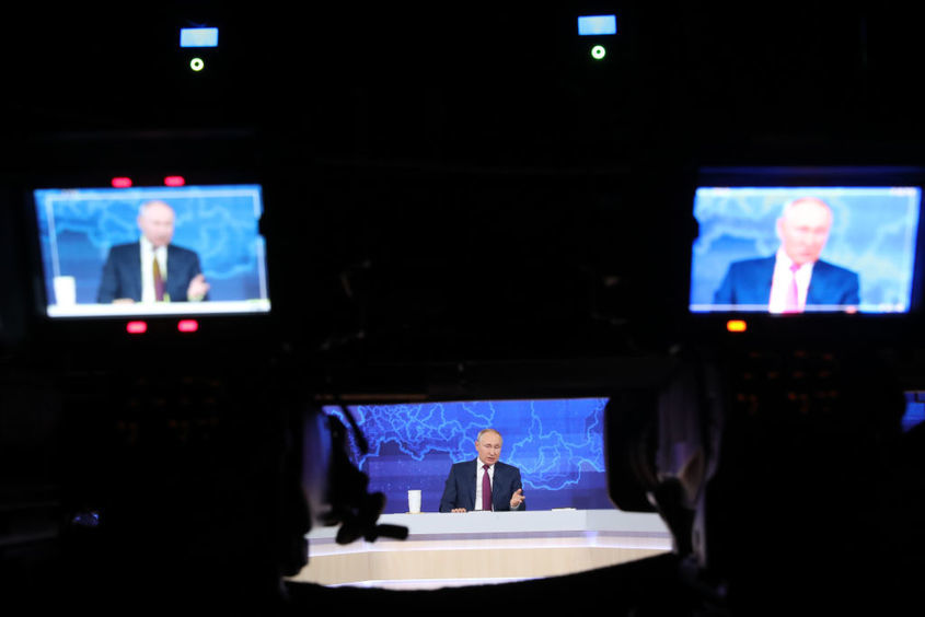 СЕМ спря излъчването на руските телевизии Russia Today и Спутник в България