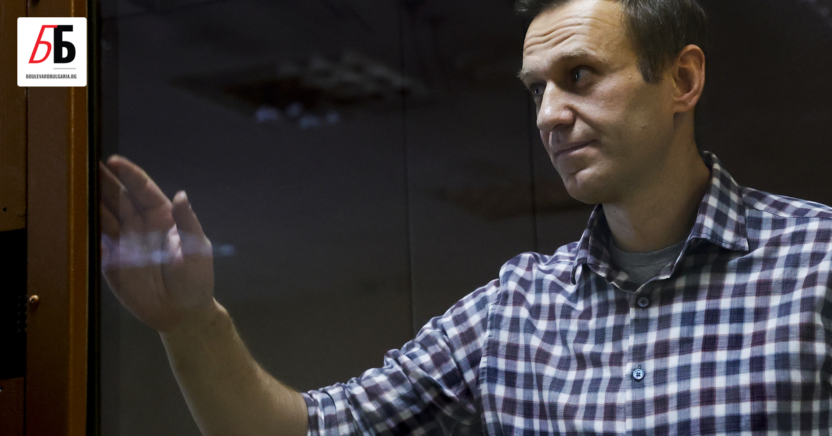 Не можем да чакаме и секунда повече. Трябва, стискайки зъби