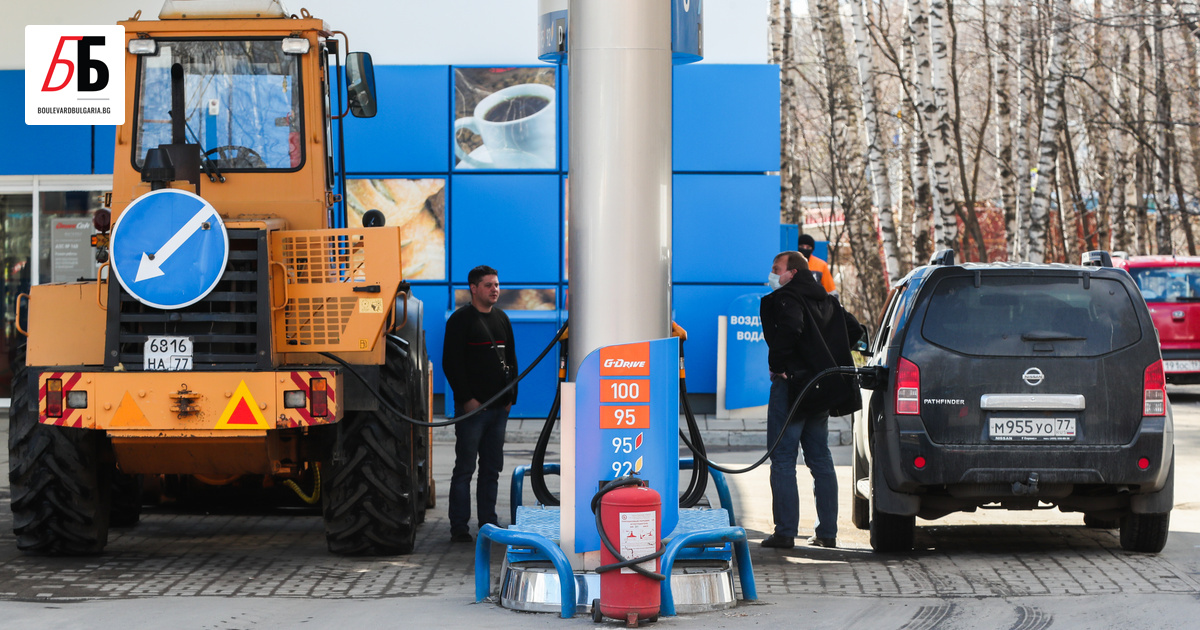 Какво има Русия? Има петрол и газ, има и оръжия.