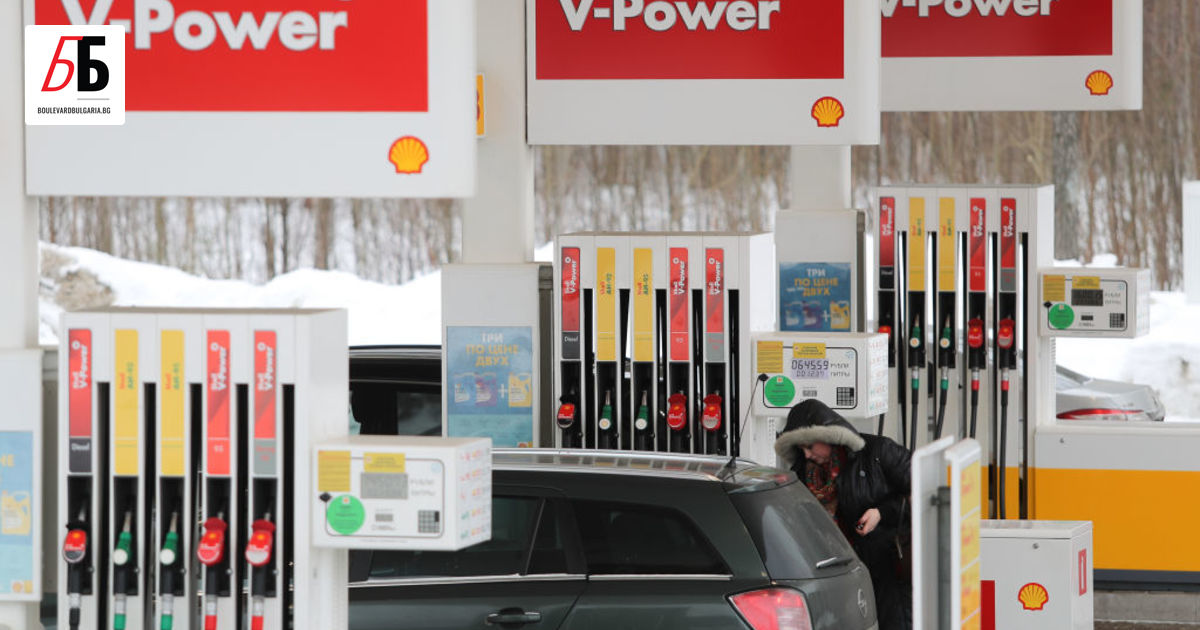 Shell ще прекрати всички спот поръчки на руски суров петрол незабавно