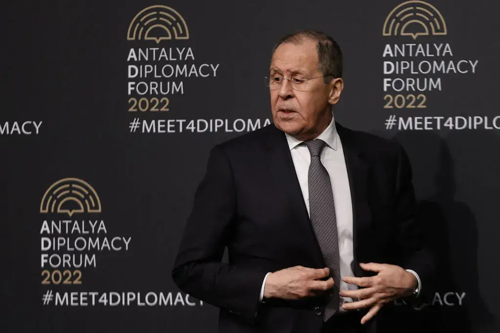 Сергей Лавров внезапно обяви, че Русия не нападала Украйна, а взривената детска болница била военна база