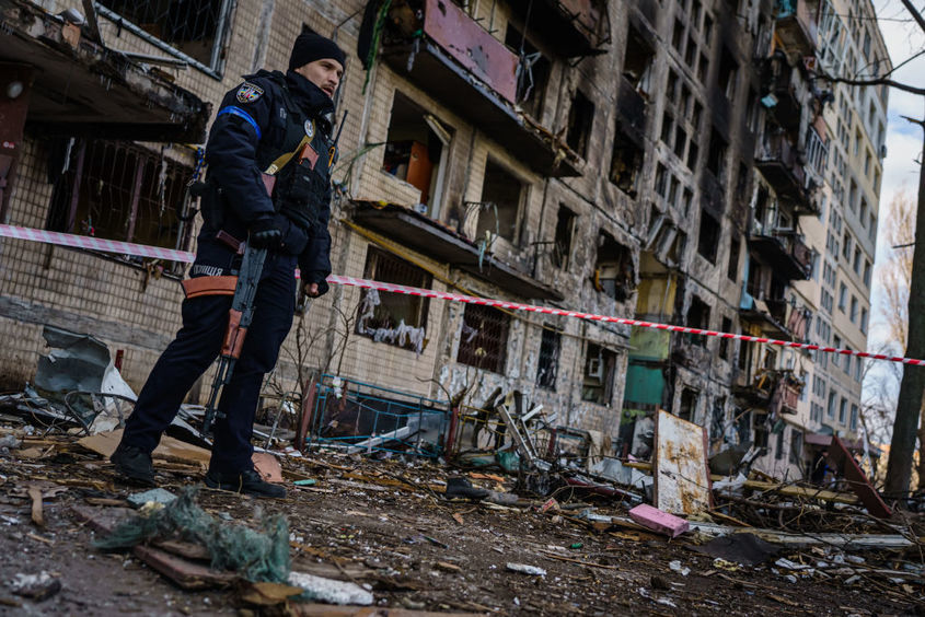 Ден №20 от войната: Две експлозии в Киев и провал на Русия в Мариупол, преговорите продължават